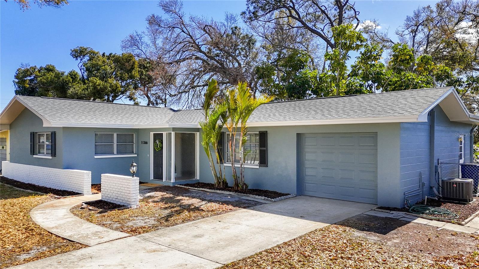 Image 3 of 58 For 11366 88th Avenue