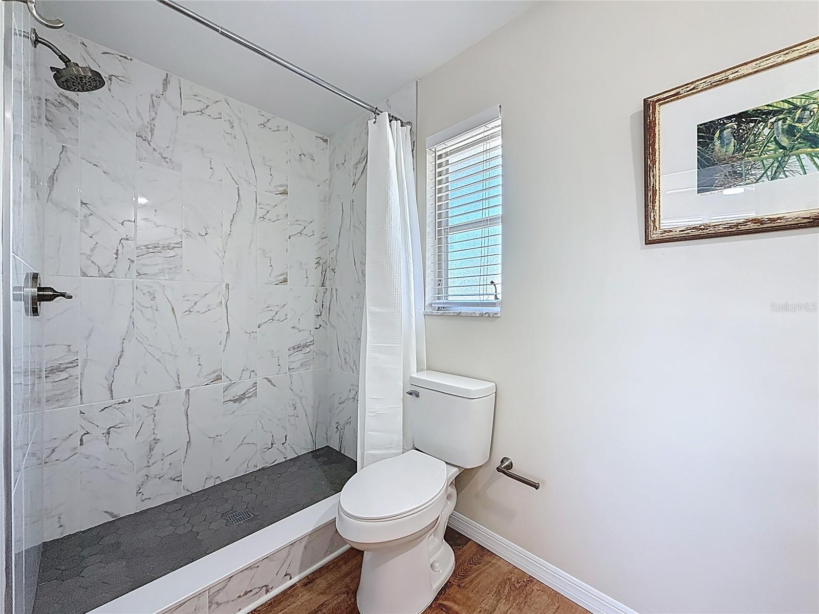 Image 35 of 58 For 11366 88th Avenue