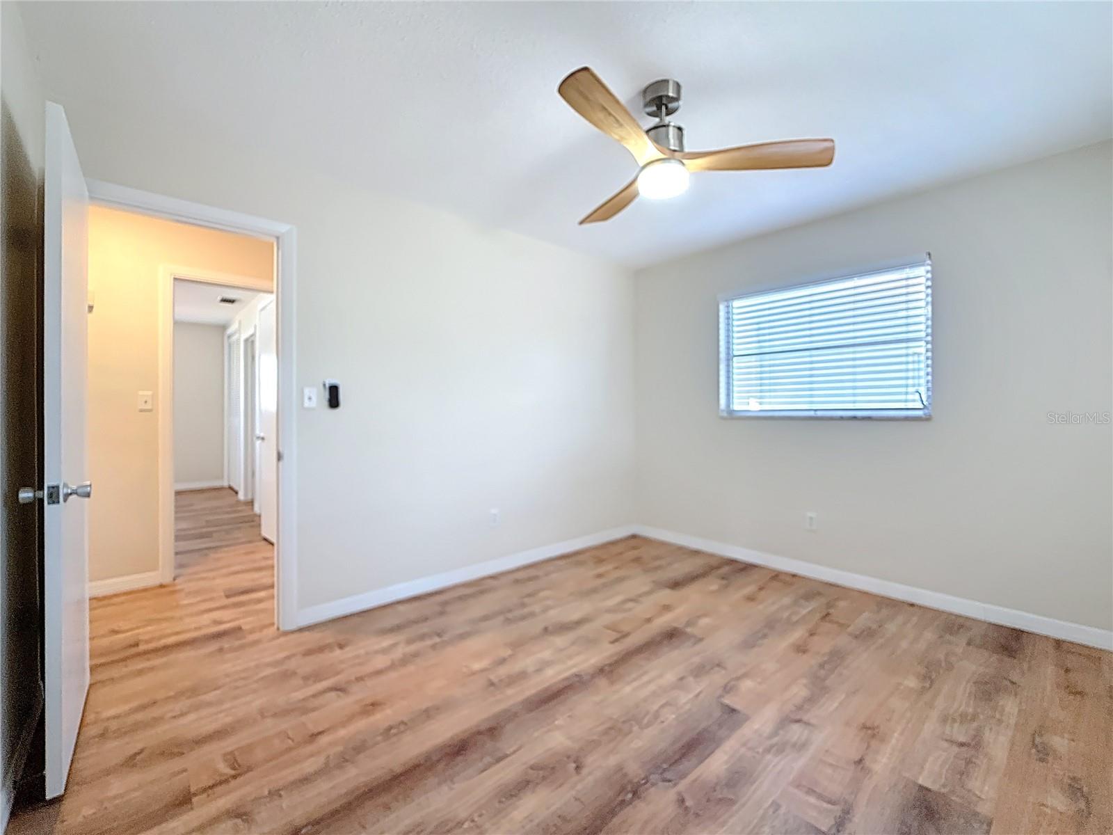 Image 41 of 58 For 11366 88th Avenue