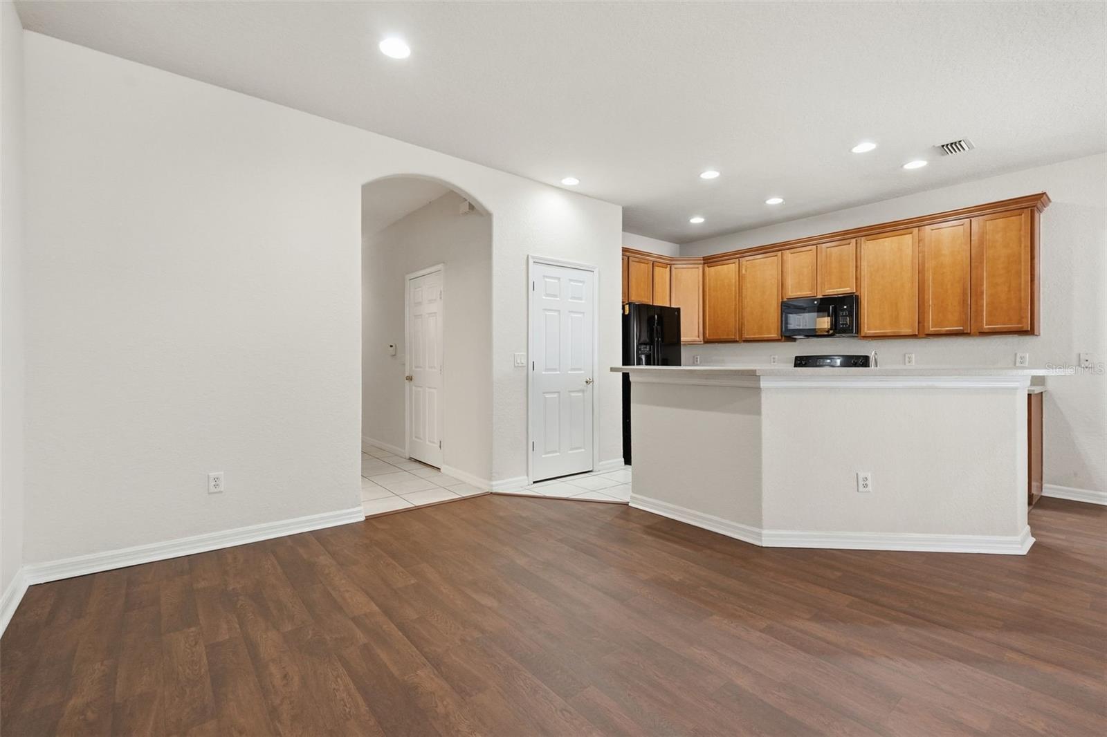 Image 16 of 55 For 3902 Claybrook Drive