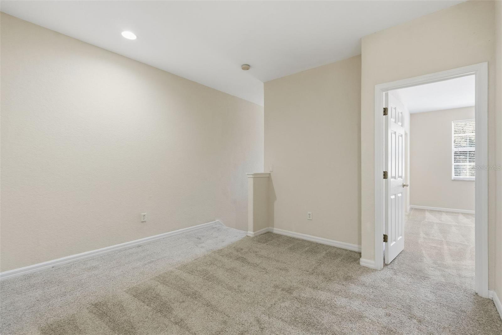 Image 24 of 55 For 3902 Claybrook Drive