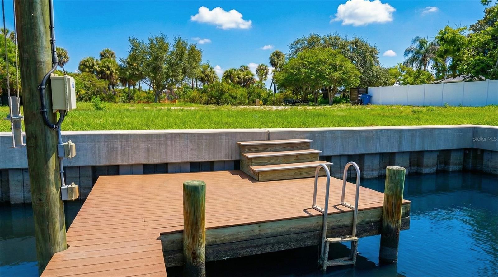 Details for 3904 Dana Shores Drive, TAMPA, FL 33634