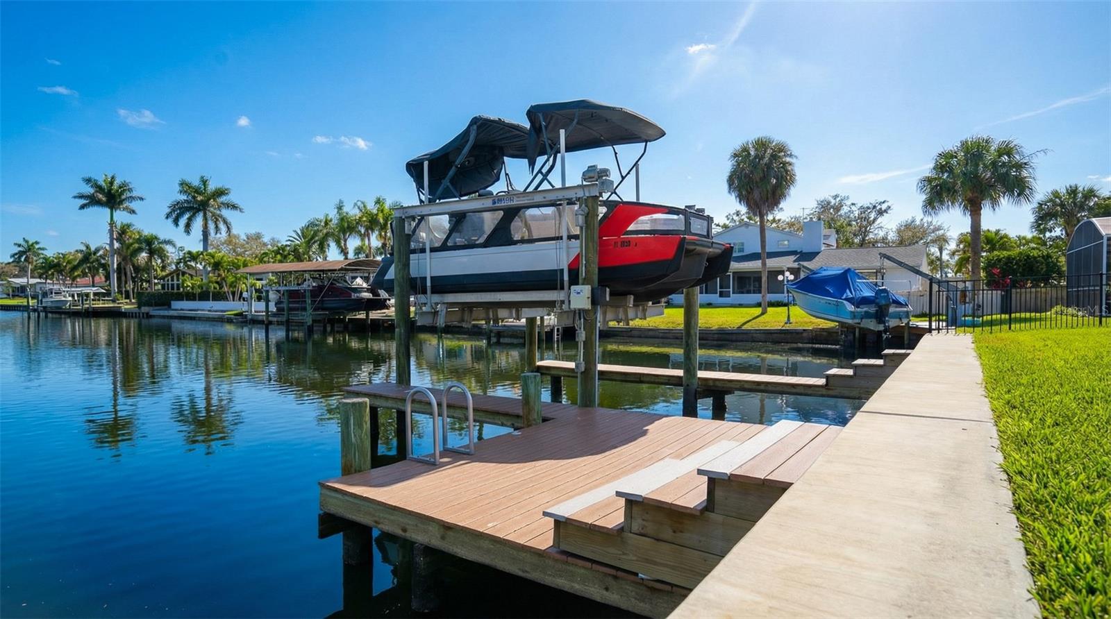 Image 8 of 12 For 3904 Dana Shores Drive