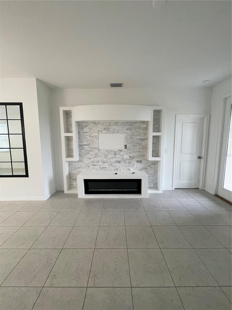 Image 11 of 19 For 6625 Great Bear Drive