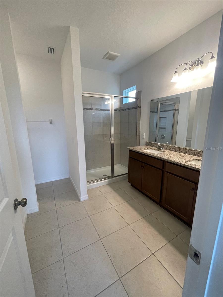 Image 18 of 19 For 6625 Great Bear Drive