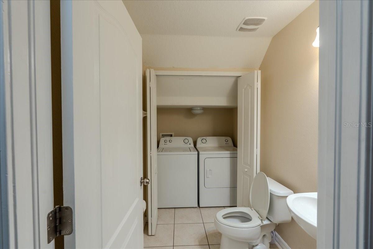 Image 10 of 40 For 6327 Maisie Road