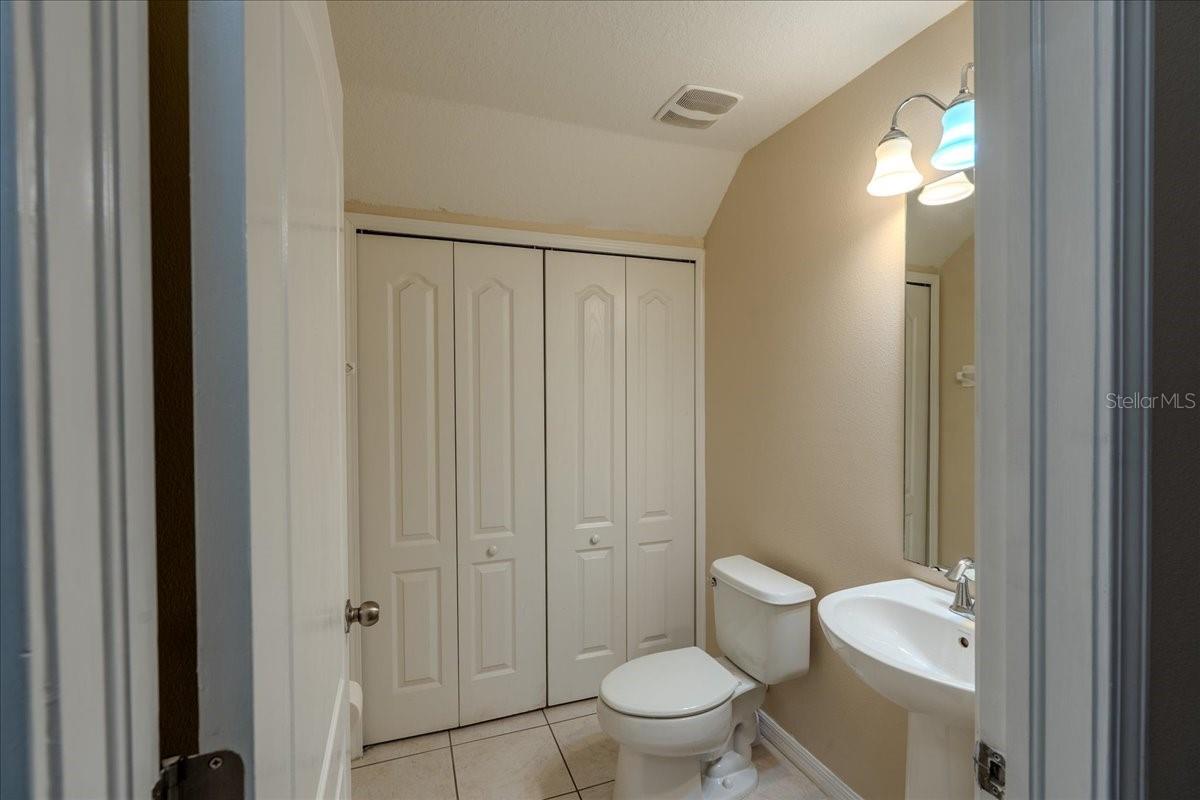 Image 12 of 40 For 6327 Maisie Road