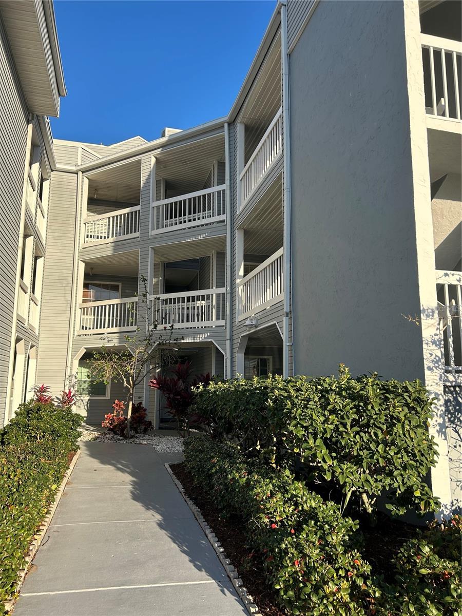 Details for 6924 Stones Throw Circle N 8306, ST PETERSBURG, FL 33710