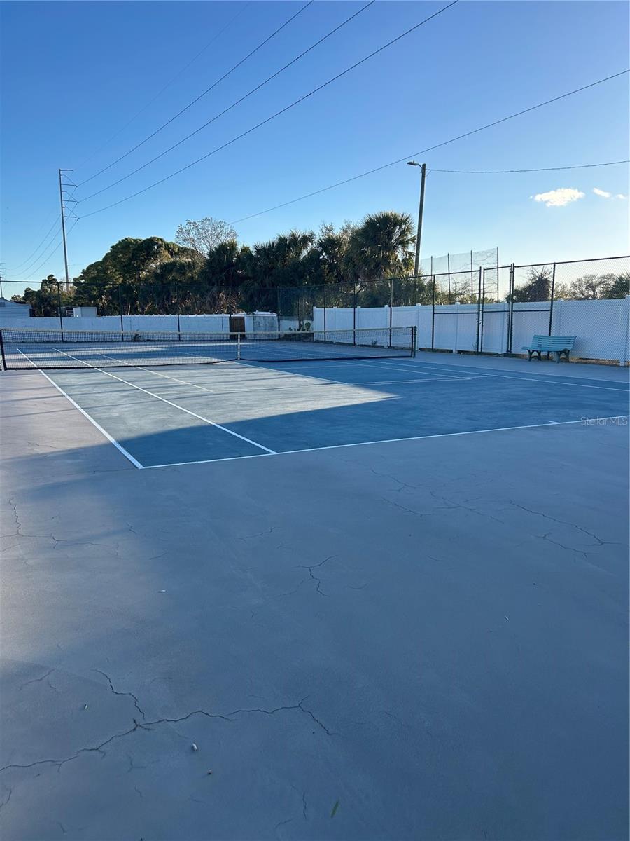 Image 17 of 22 For 6924 Stones Throw Circle N 8306