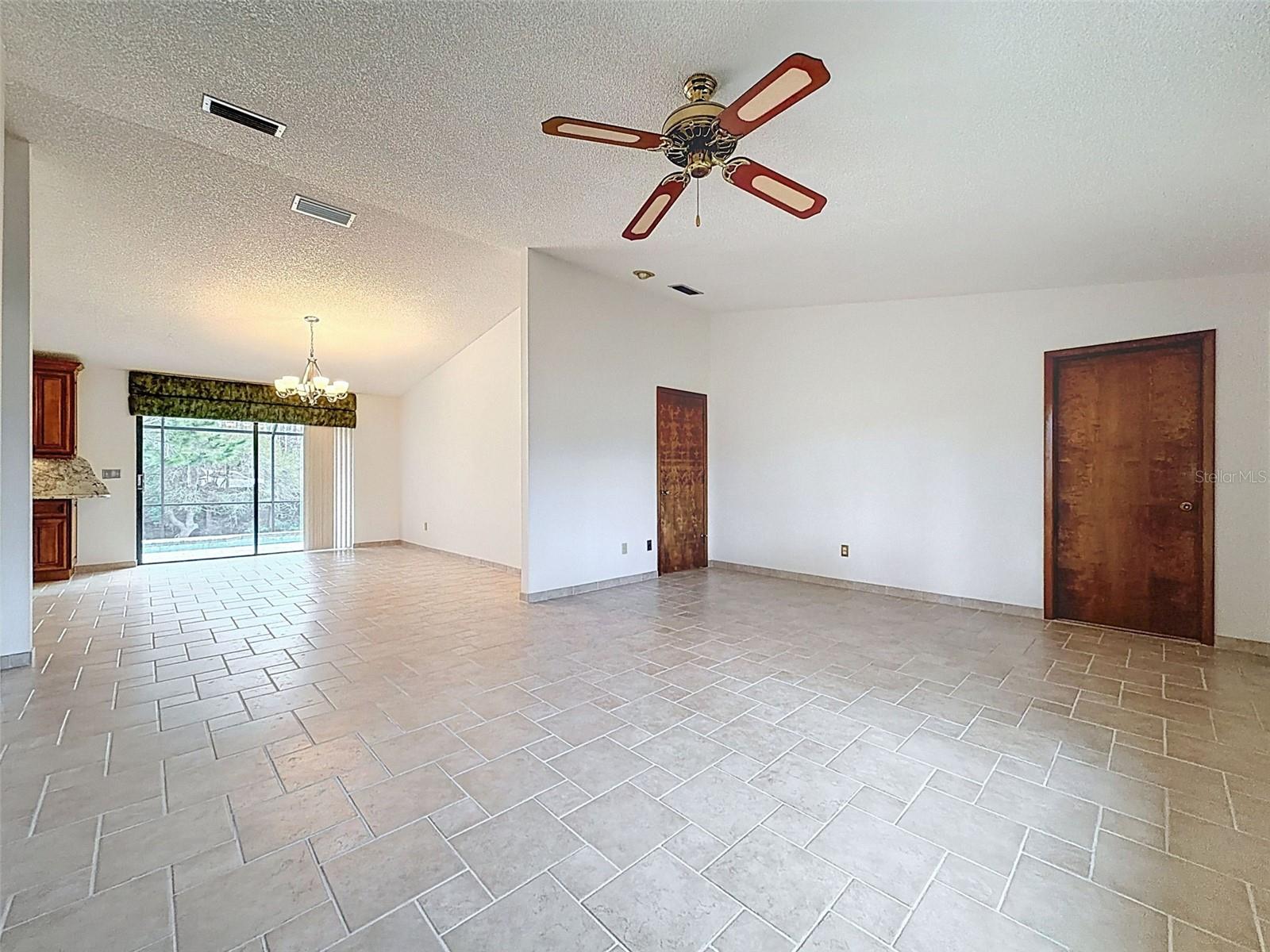 Image 12 of 58 For 1373 Disston Avenue