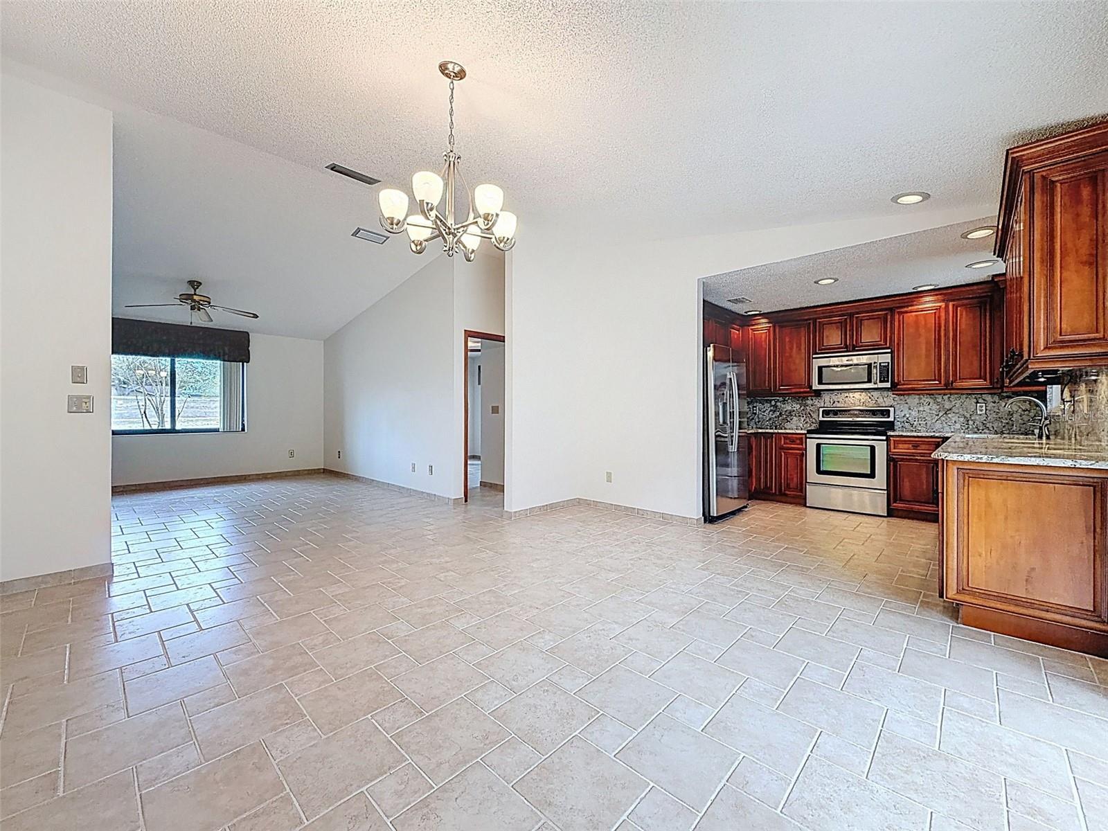 Image 13 of 58 For 1373 Disston Avenue