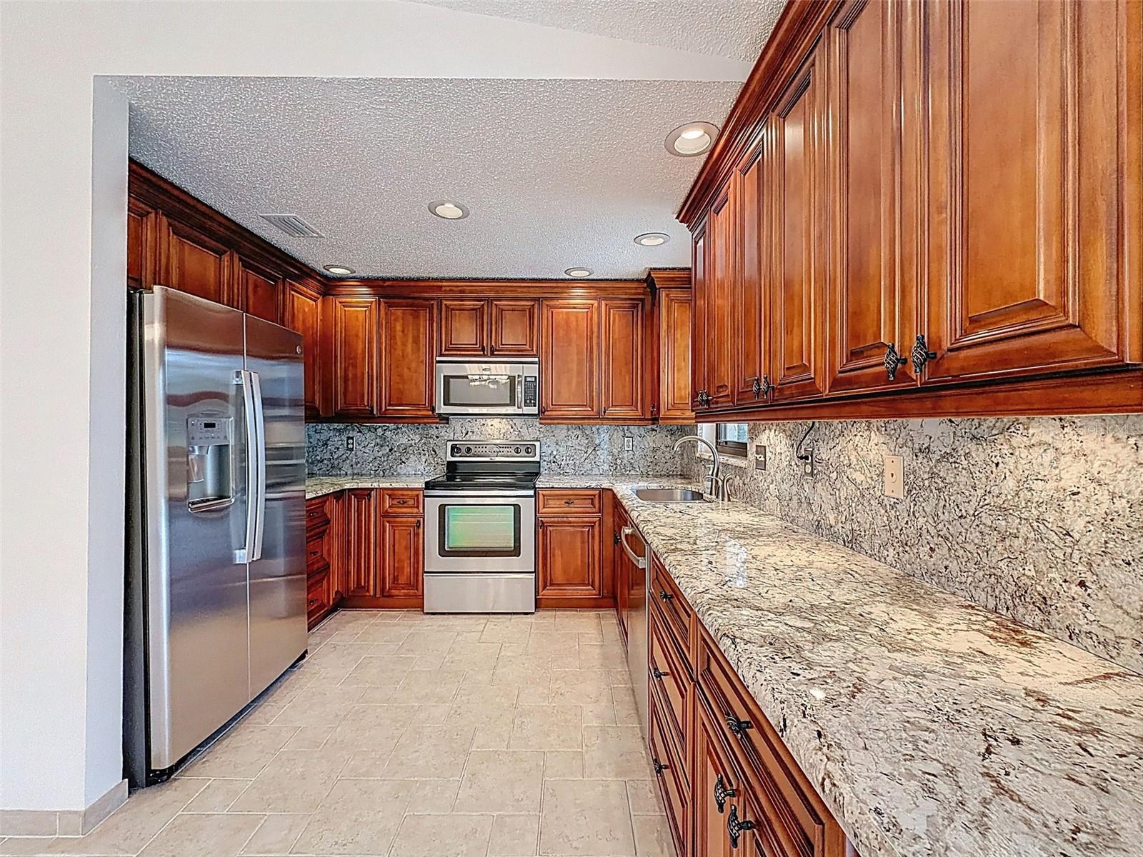 Image 15 of 58 For 1373 Disston Avenue