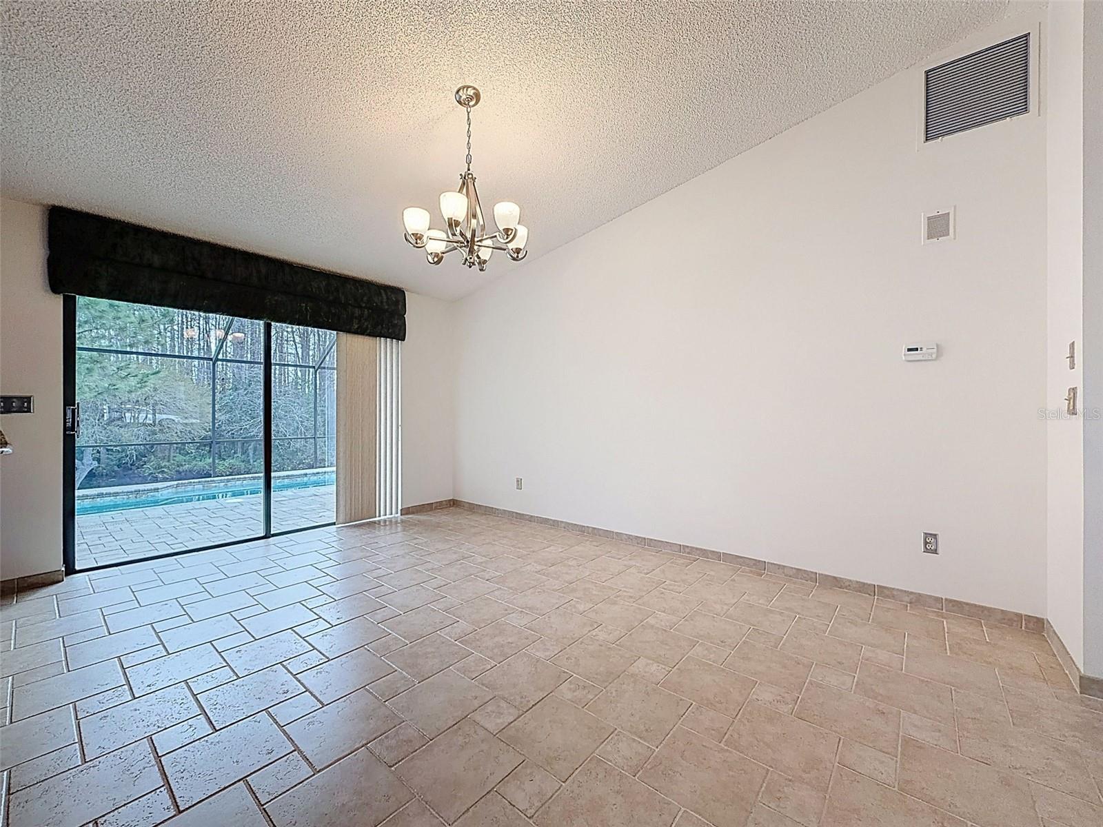 Image 20 of 58 For 1373 Disston Avenue