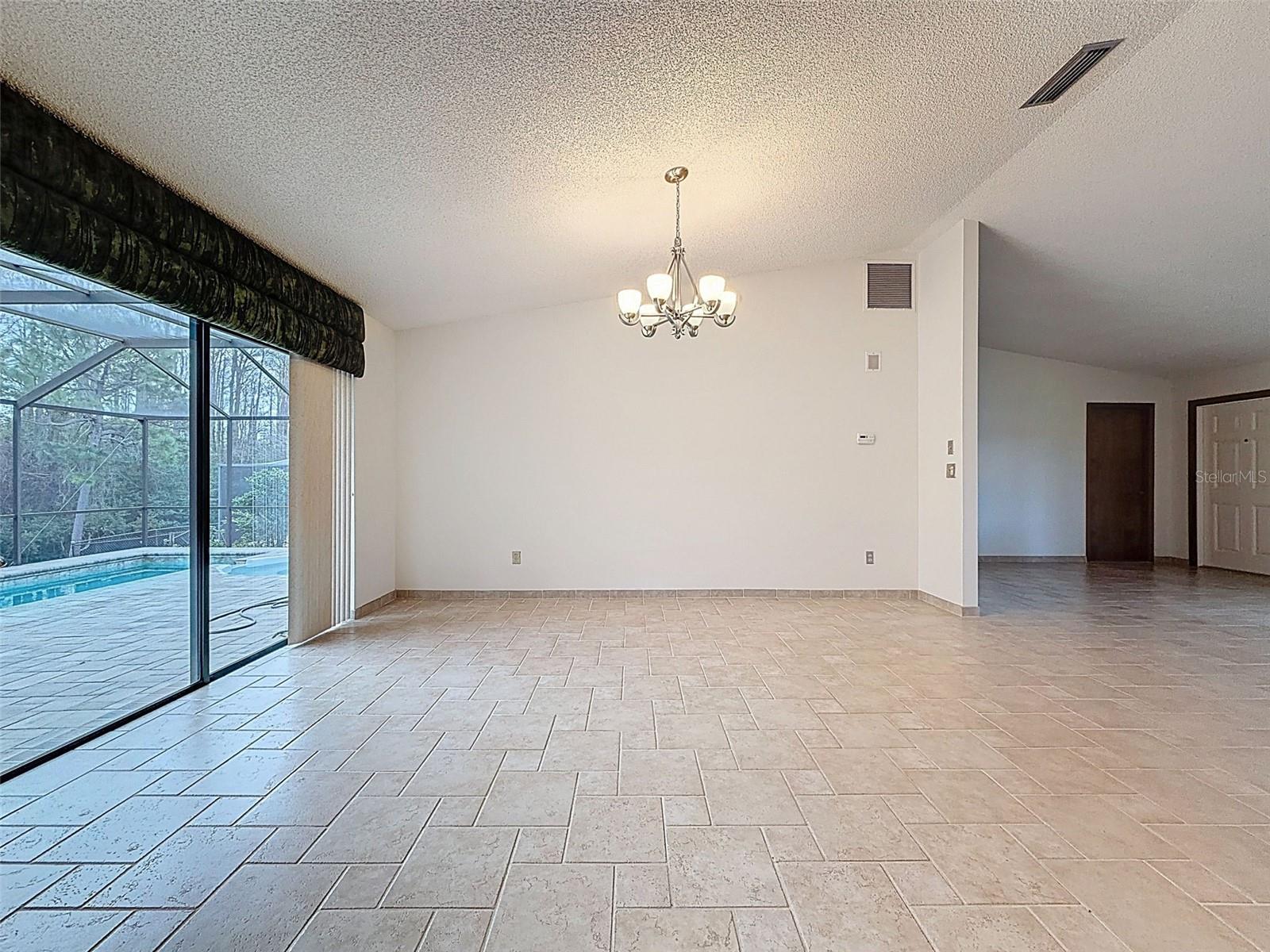 Image 21 of 58 For 1373 Disston Avenue