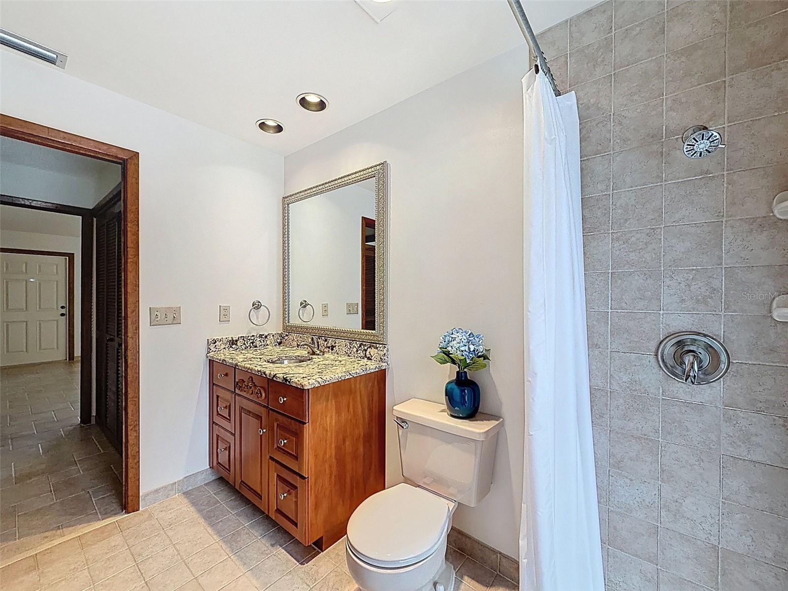 Image 34 of 58 For 1373 Disston Avenue