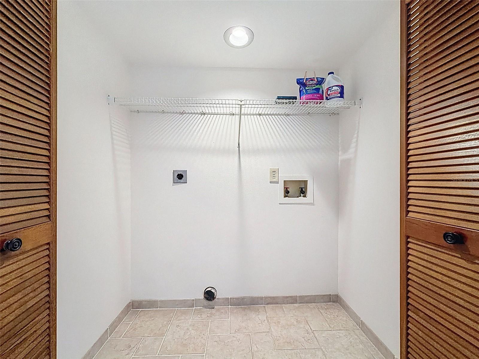 Image 36 of 58 For 1373 Disston Avenue