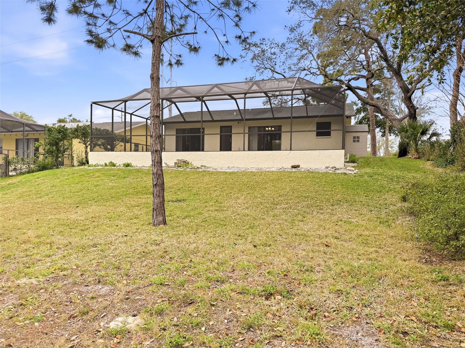 Image 47 of 58 For 1373 Disston Avenue