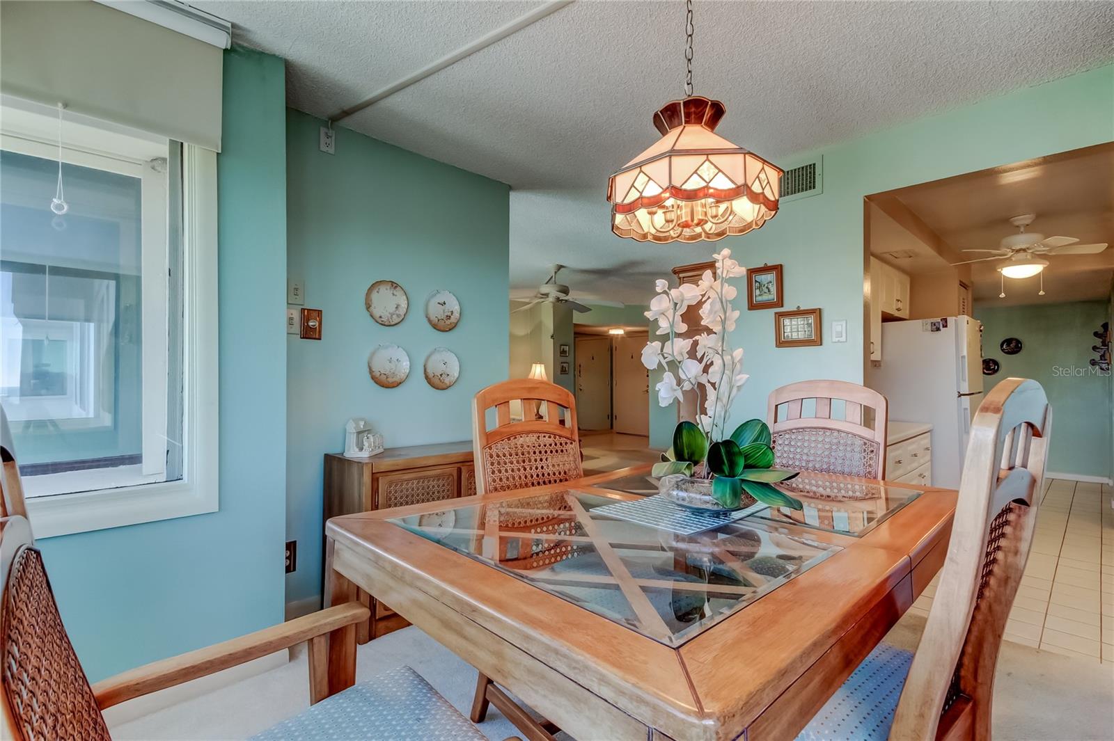 Image 53 of 100 For 660 Island Way 903