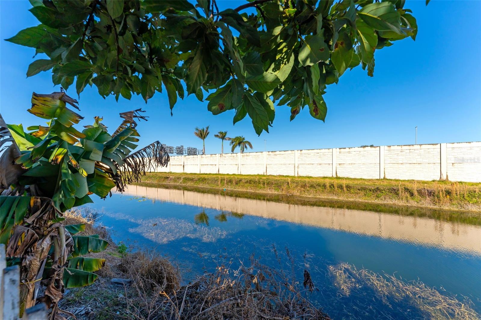 Image 28 of 41 For 17231 115th Avenue