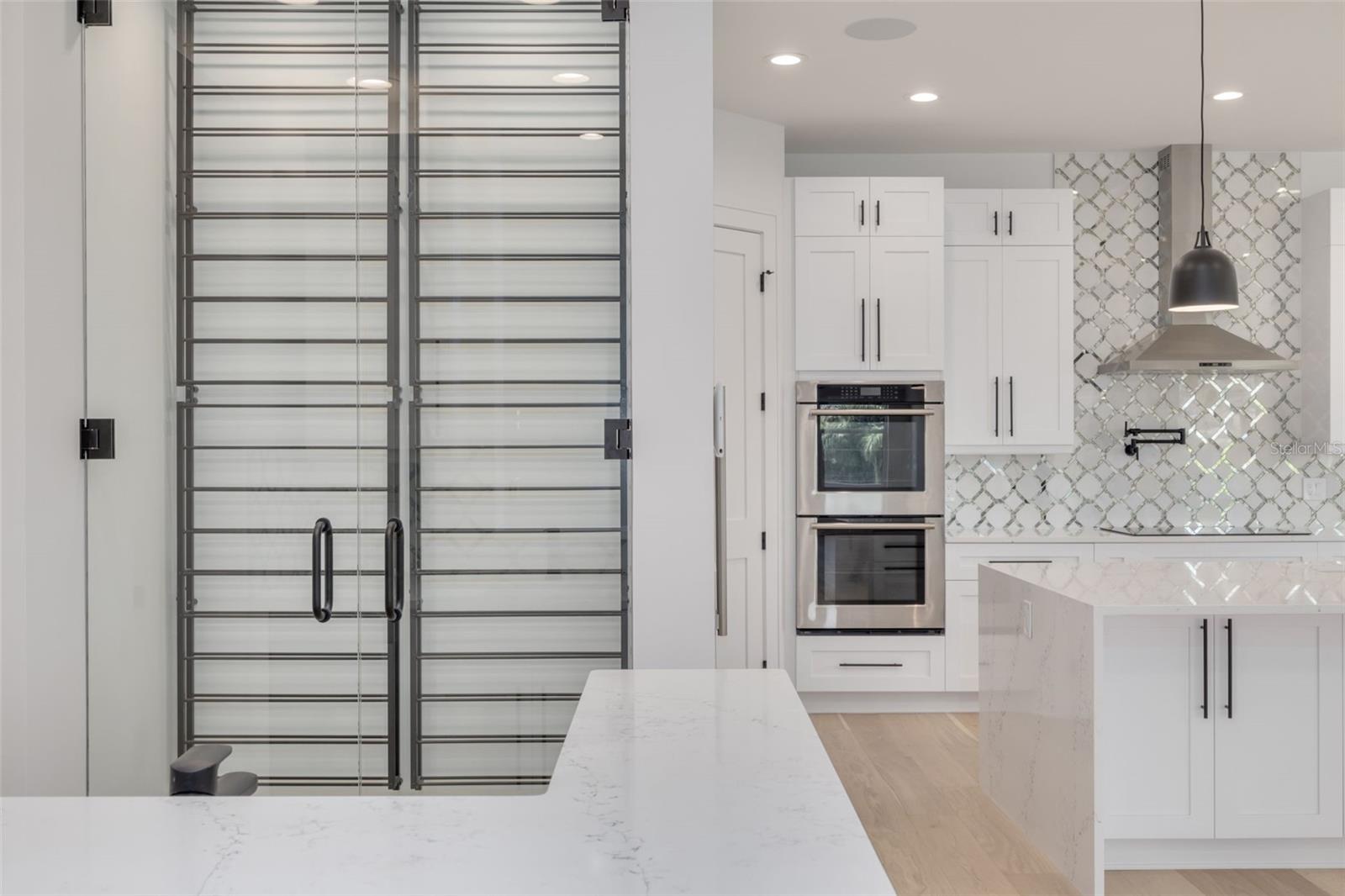 Image 24 of 98 For 6012 Kipps Colony Drive E