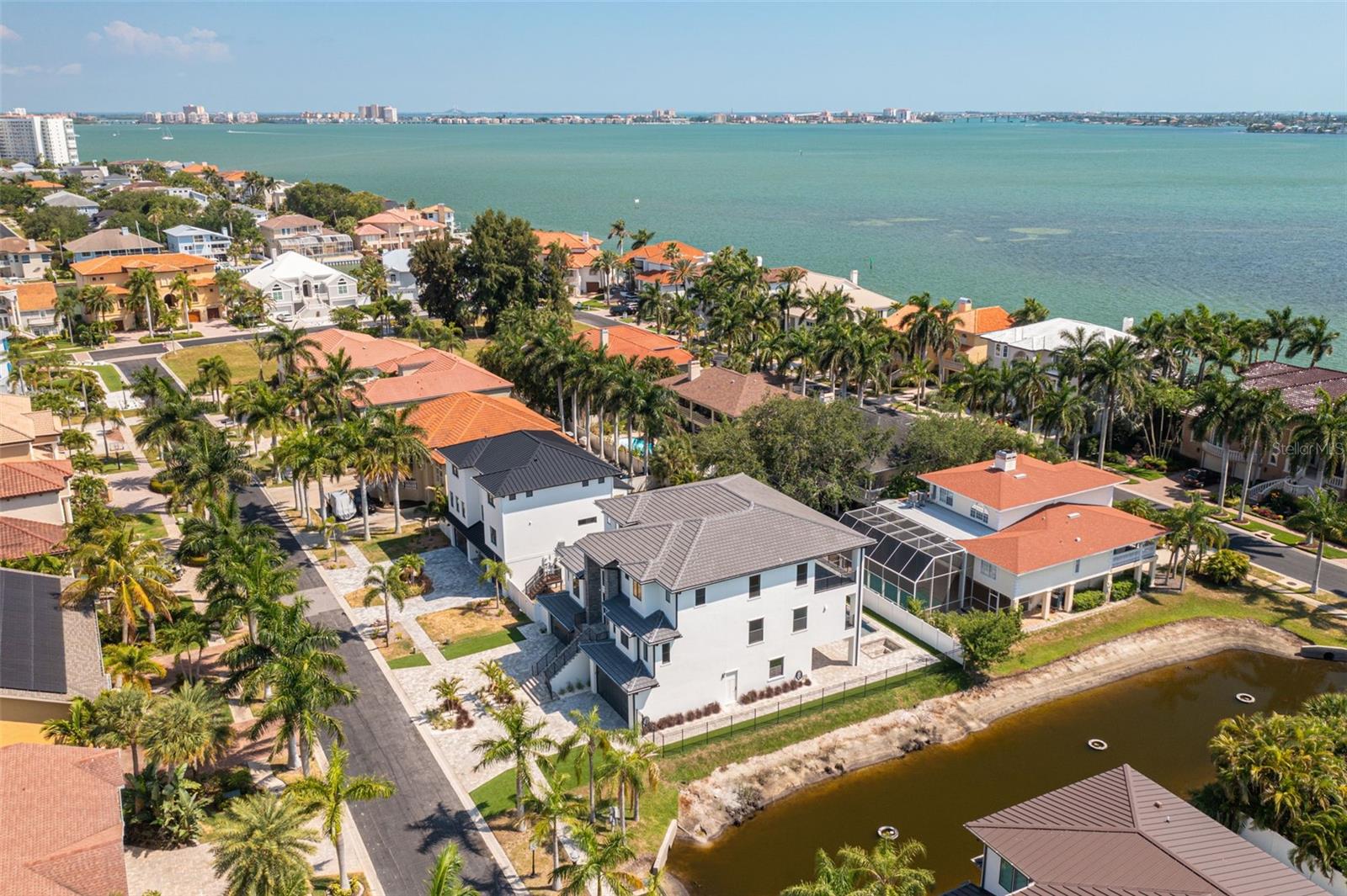 Image 3 of 98 For 6012 Kipps Colony Drive E