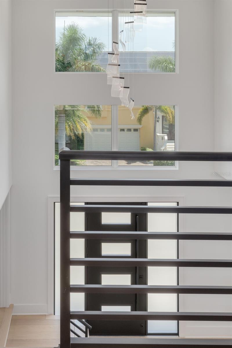 Image 36 of 98 For 6012 Kipps Colony Drive E