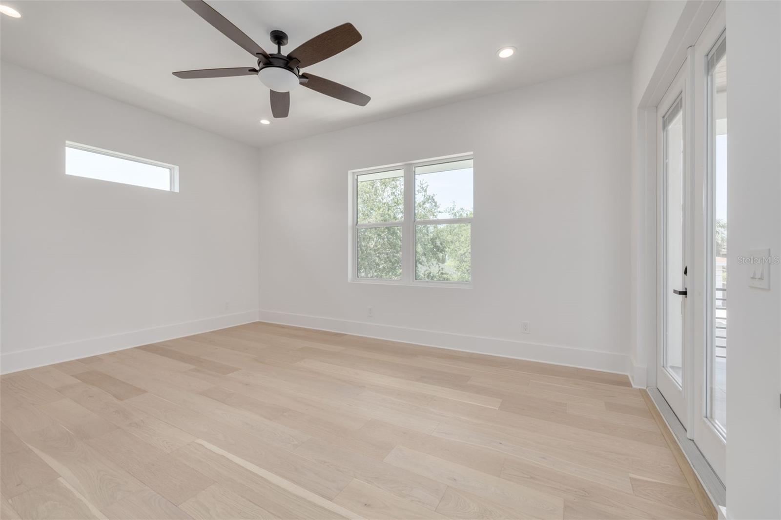 Image 51 of 98 For 6012 Kipps Colony Drive E