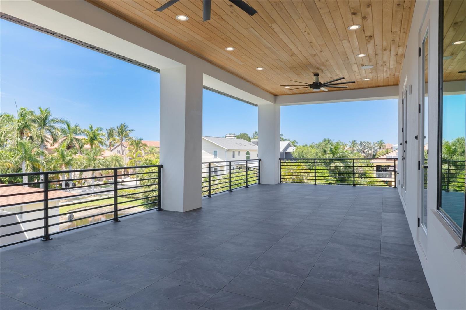 Image 53 of 98 For 6012 Kipps Colony Drive E