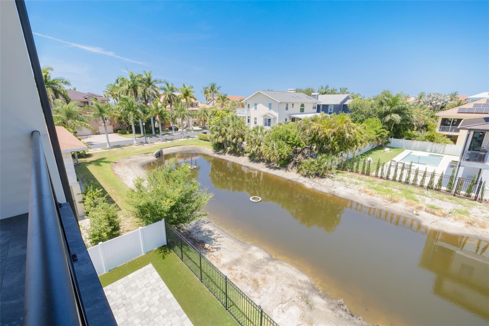 Image 56 of 98 For 6012 Kipps Colony Drive E