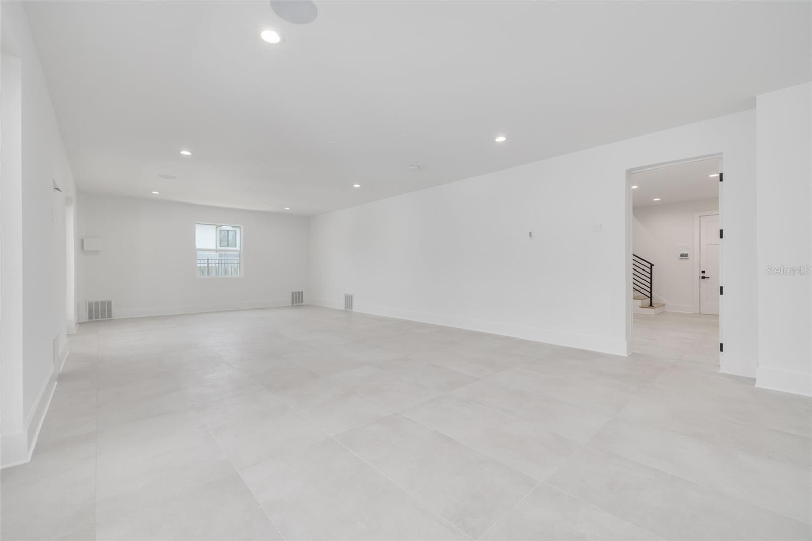 Image 66 of 98 For 6012 Kipps Colony Drive E