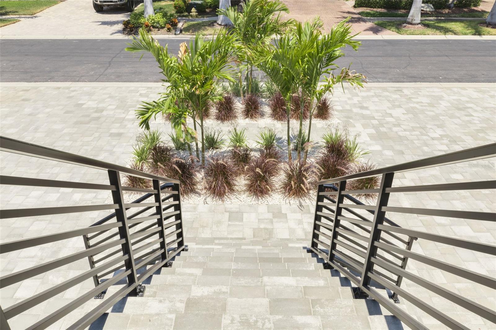 Image 70 of 98 For 6012 Kipps Colony Drive E