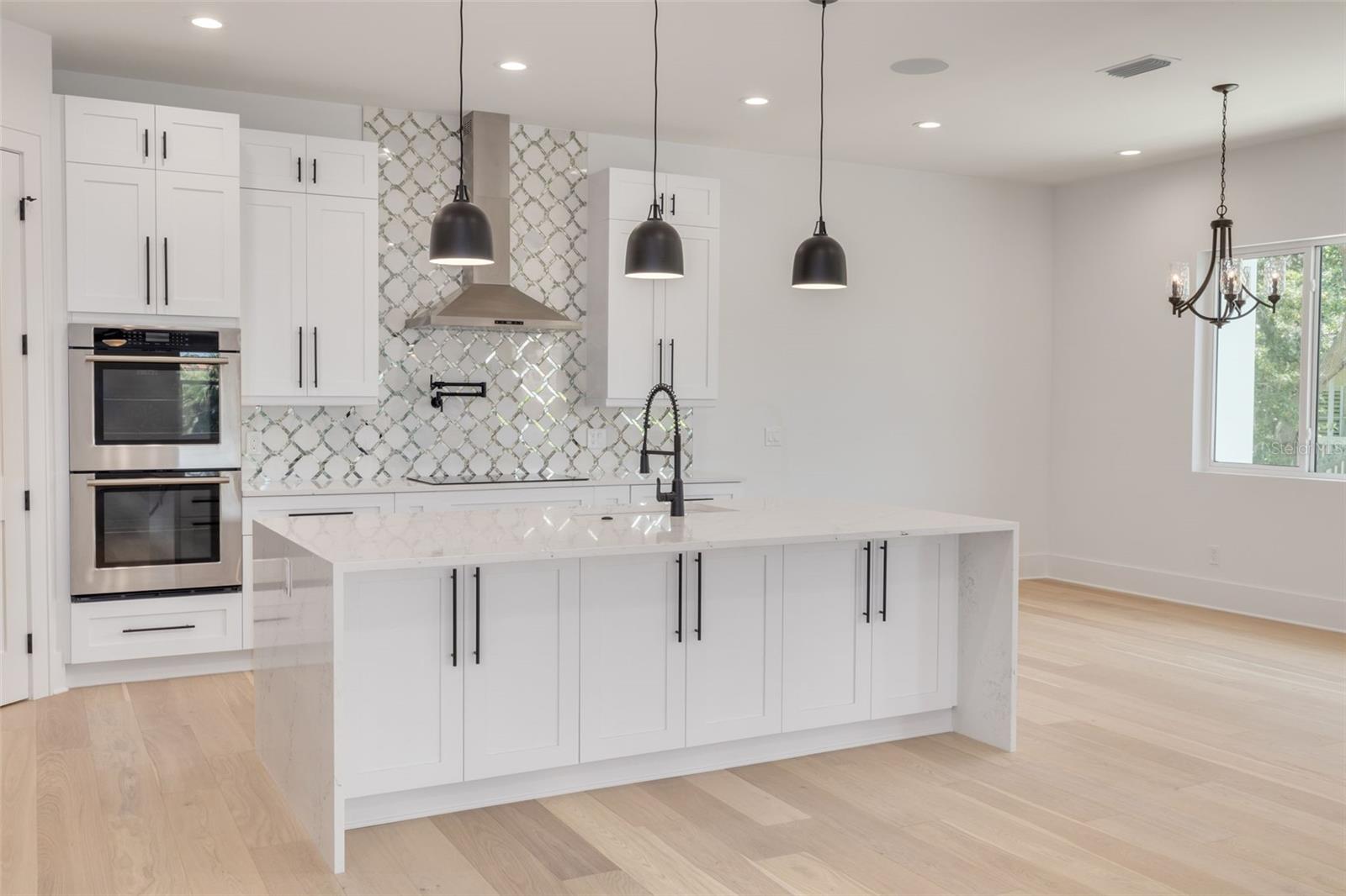 Image 78 of 98 For 6012 Kipps Colony Drive E