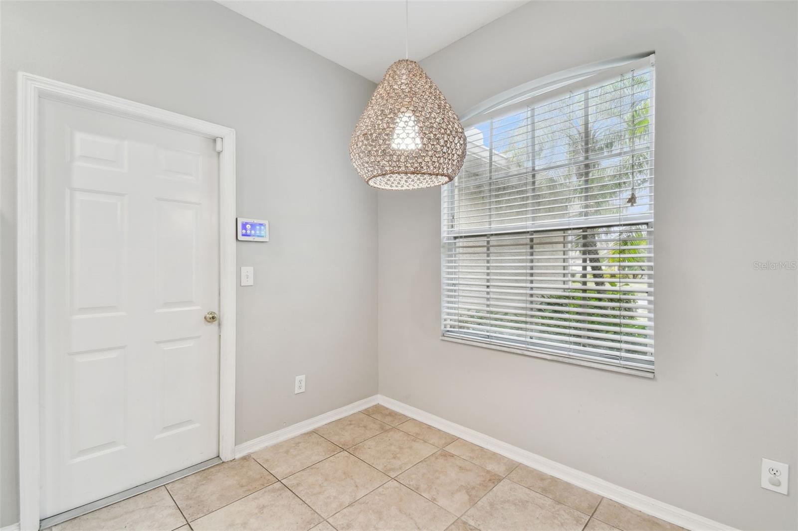 Image 18 of 82 For 8106 Kendelwick Court