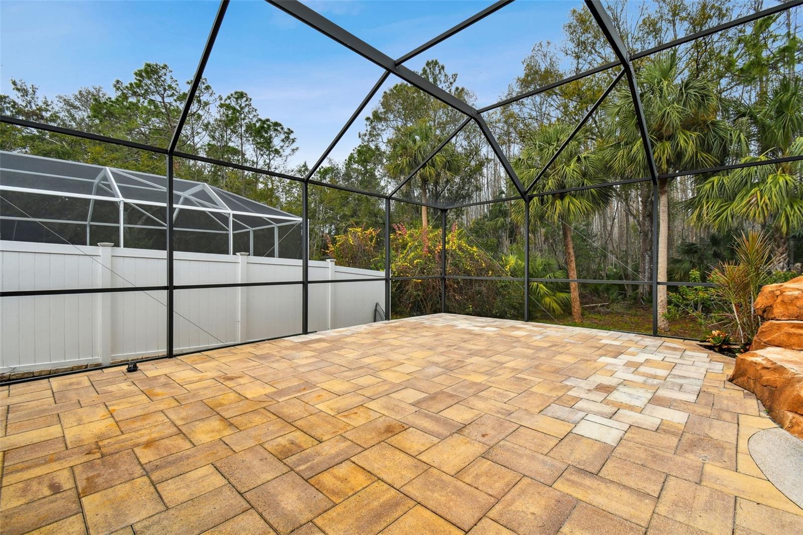 Image 74 of 82 For 8106 Kendelwick Court