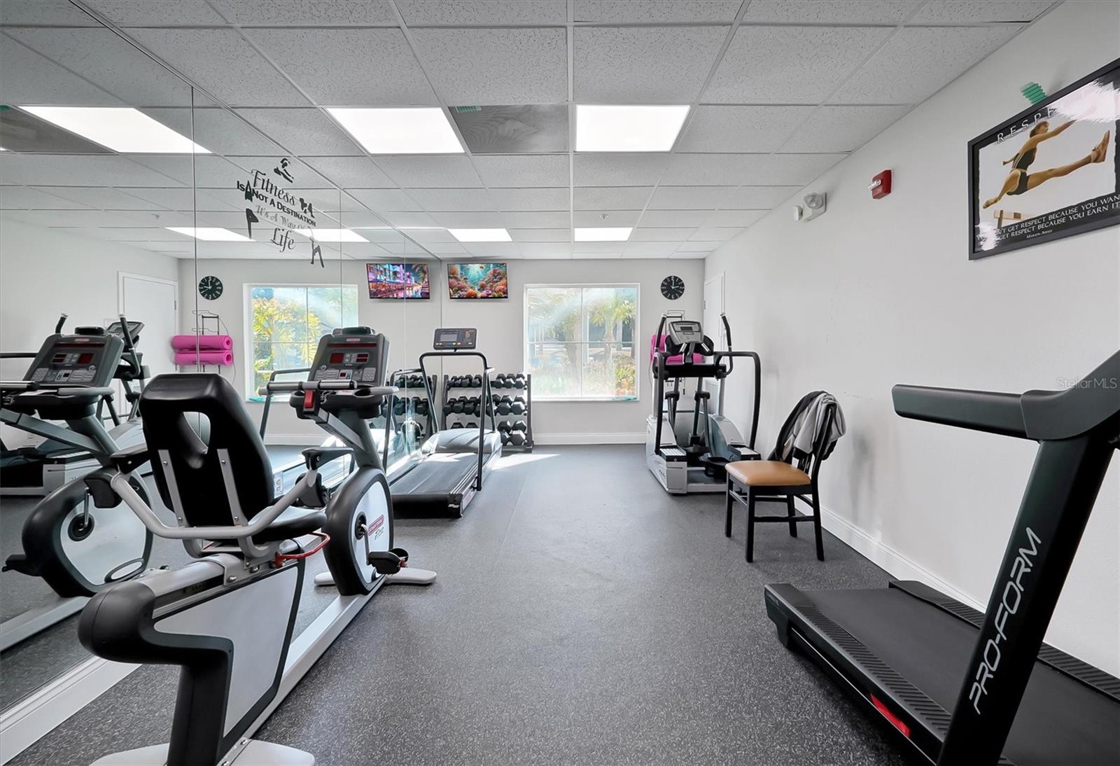 Image 35 of 47 For 8303 Palm Parkway 211