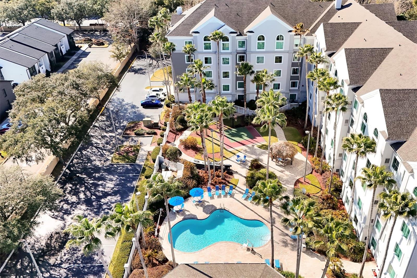 Image 37 of 47 For 8303 Palm Parkway 211