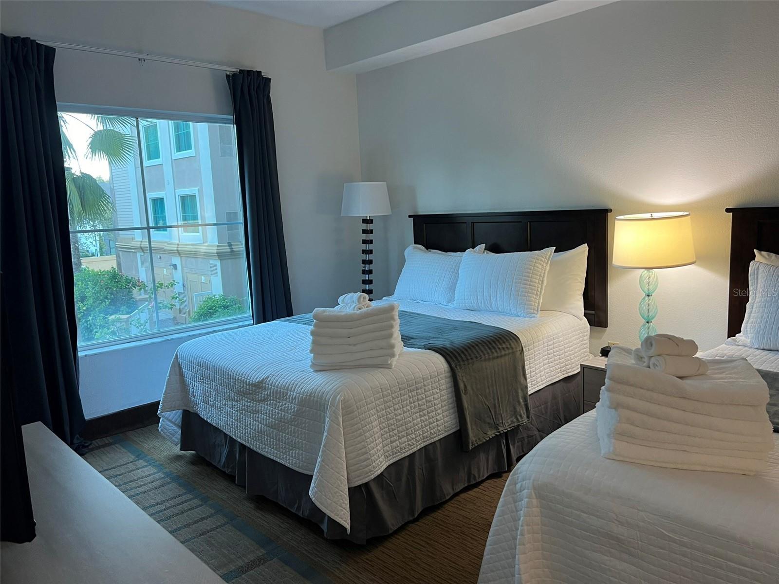 Image 8 of 47 For 8303 Palm Parkway 211