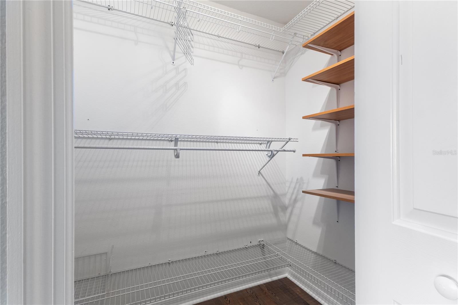 Image 15 of 37 For 17953 Cunningham Court