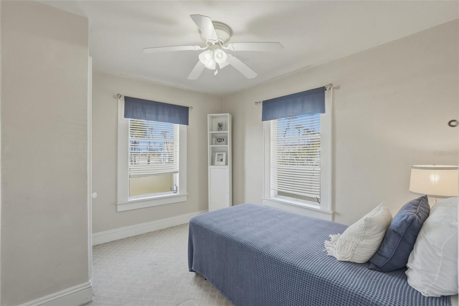 Image 11 of 36 For 104 18th Avenue