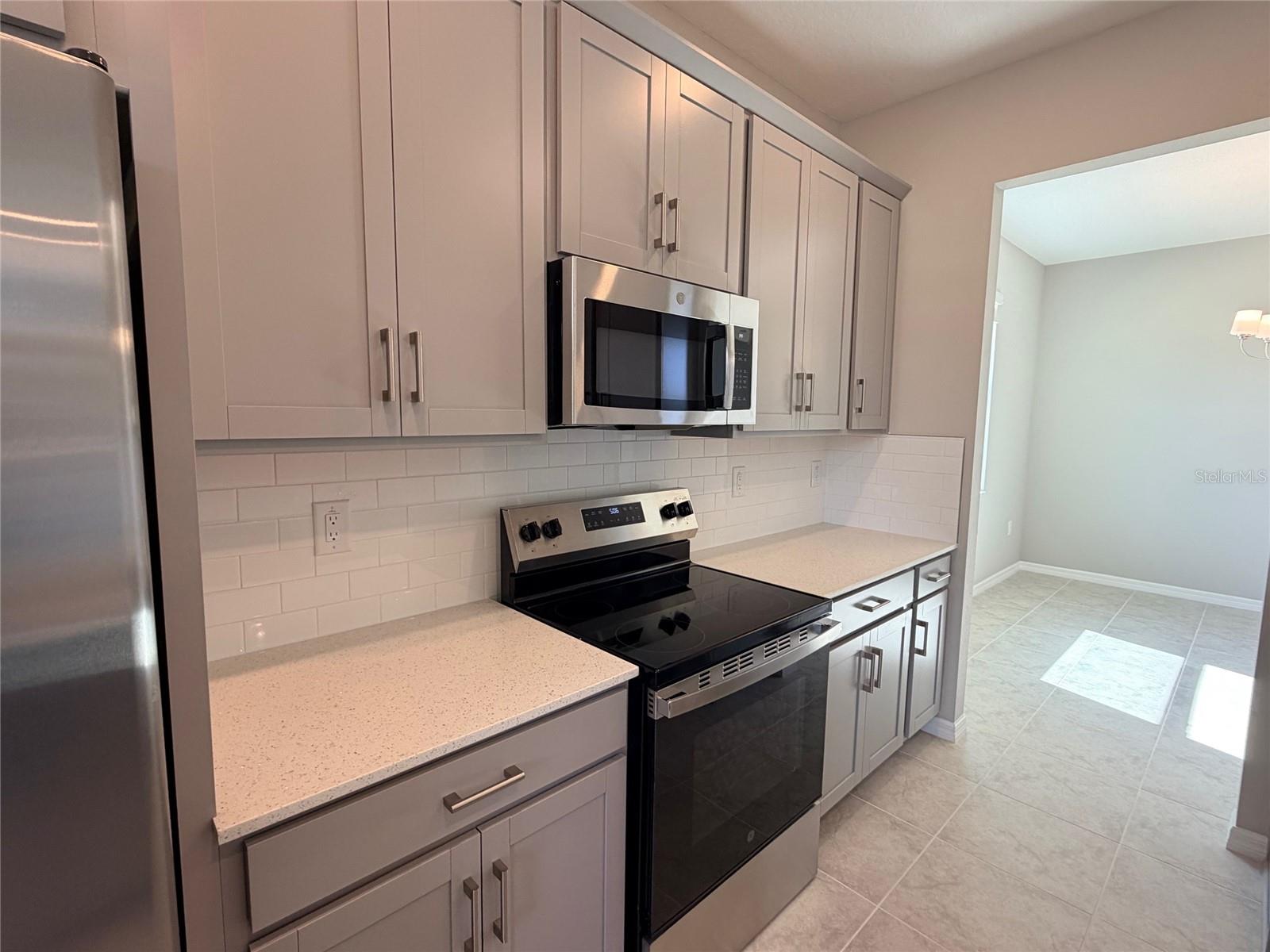 Image 3 of 9 For 8604 Anna May Drive