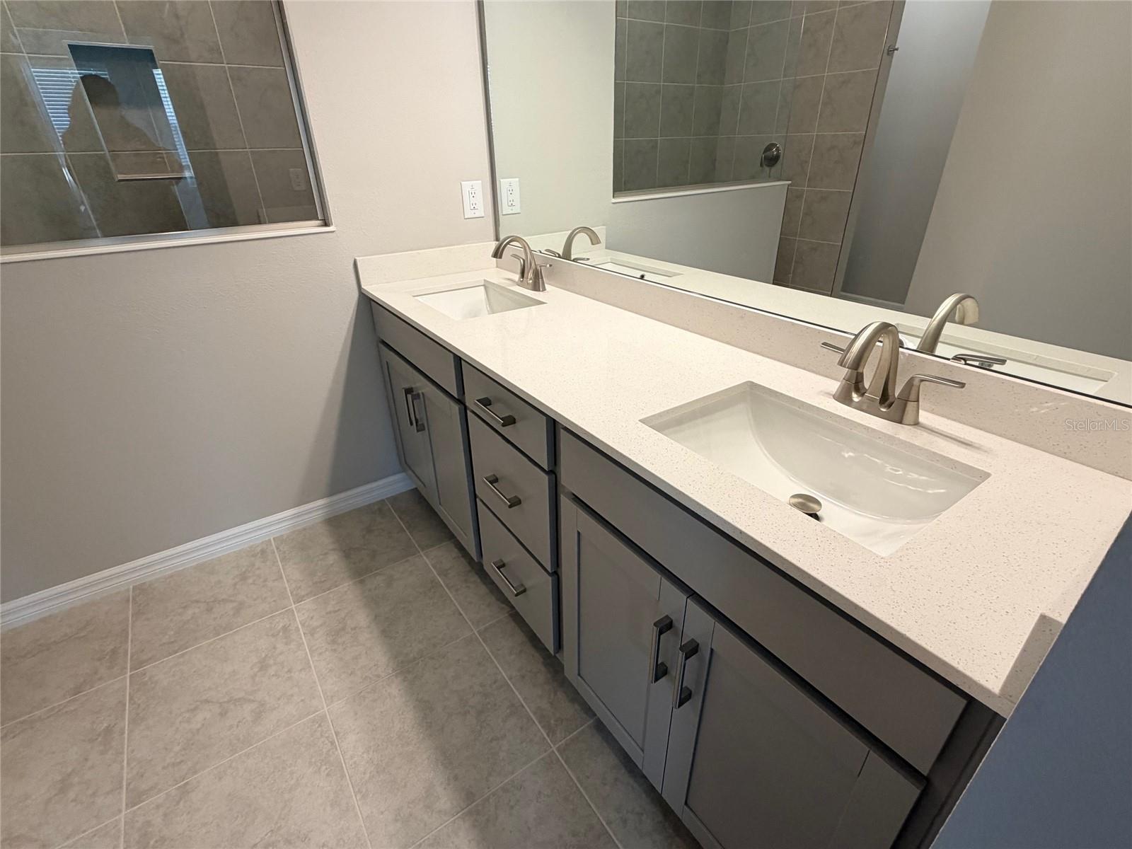 Image 6 of 9 For 8604 Anna May Drive