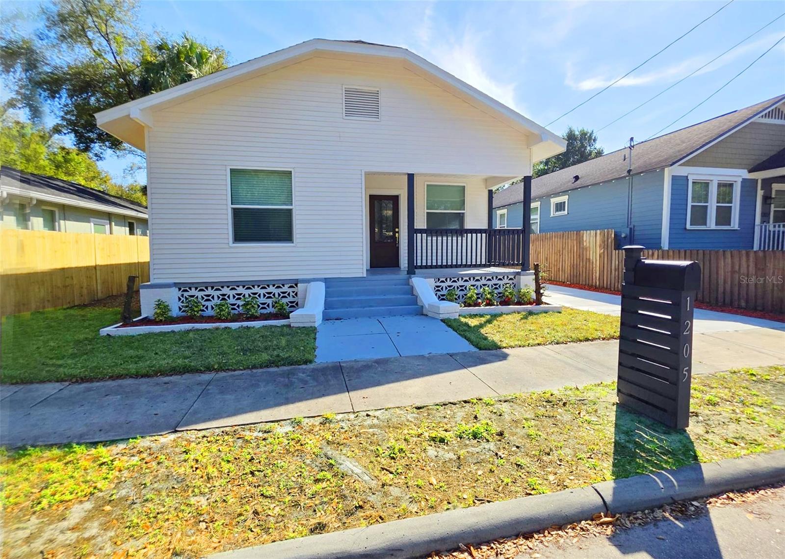 Image 2 of 42 For 1205 Emma Street