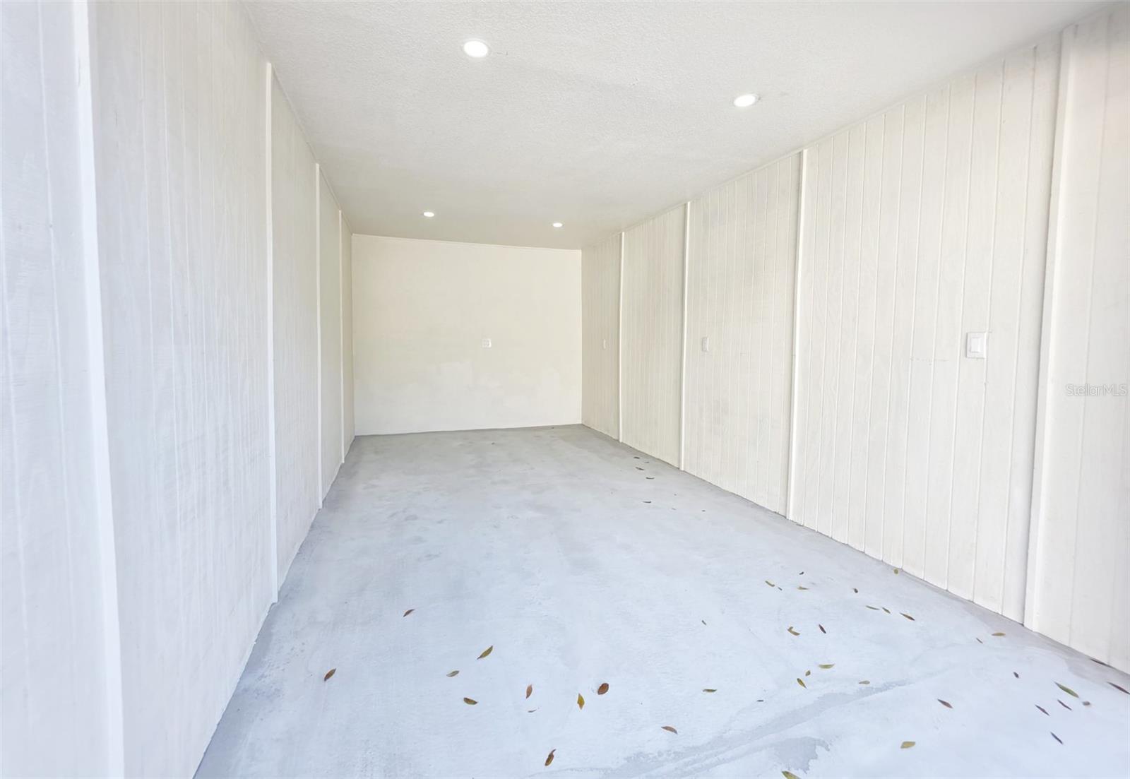 Image 34 of 42 For 1205 Emma Street