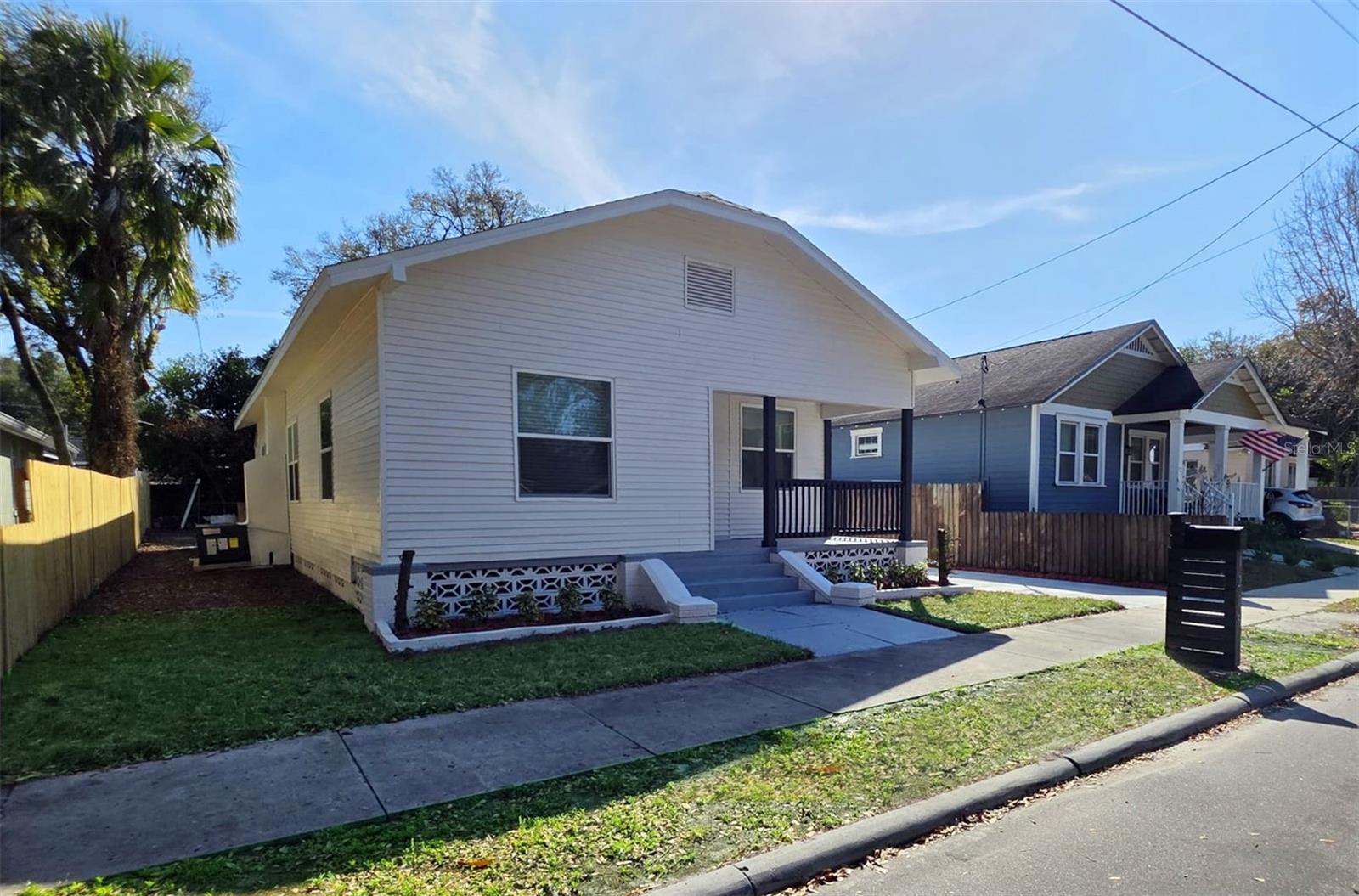 Image 41 of 42 For 1205 Emma Street