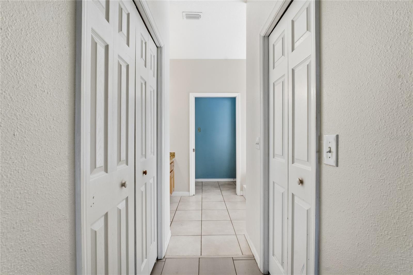 Image 14 of 51 For 20000 Harvie Lane