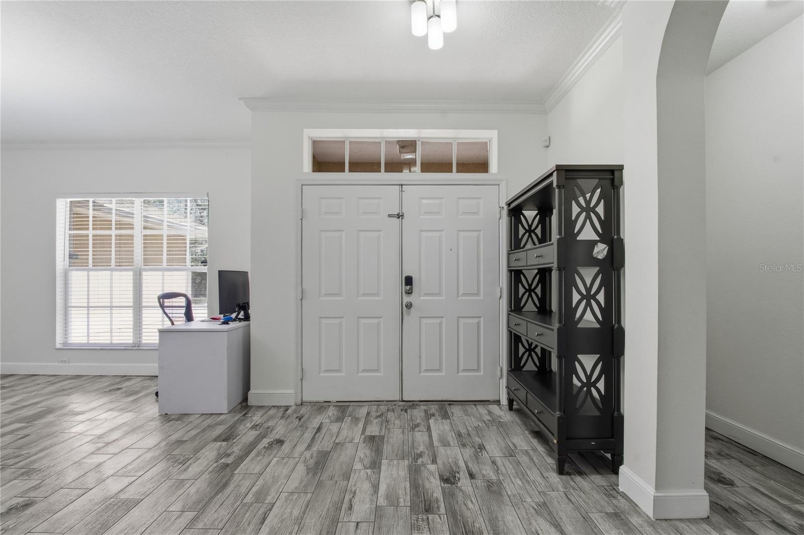 Image 3 of 51 For 20000 Harvie Lane