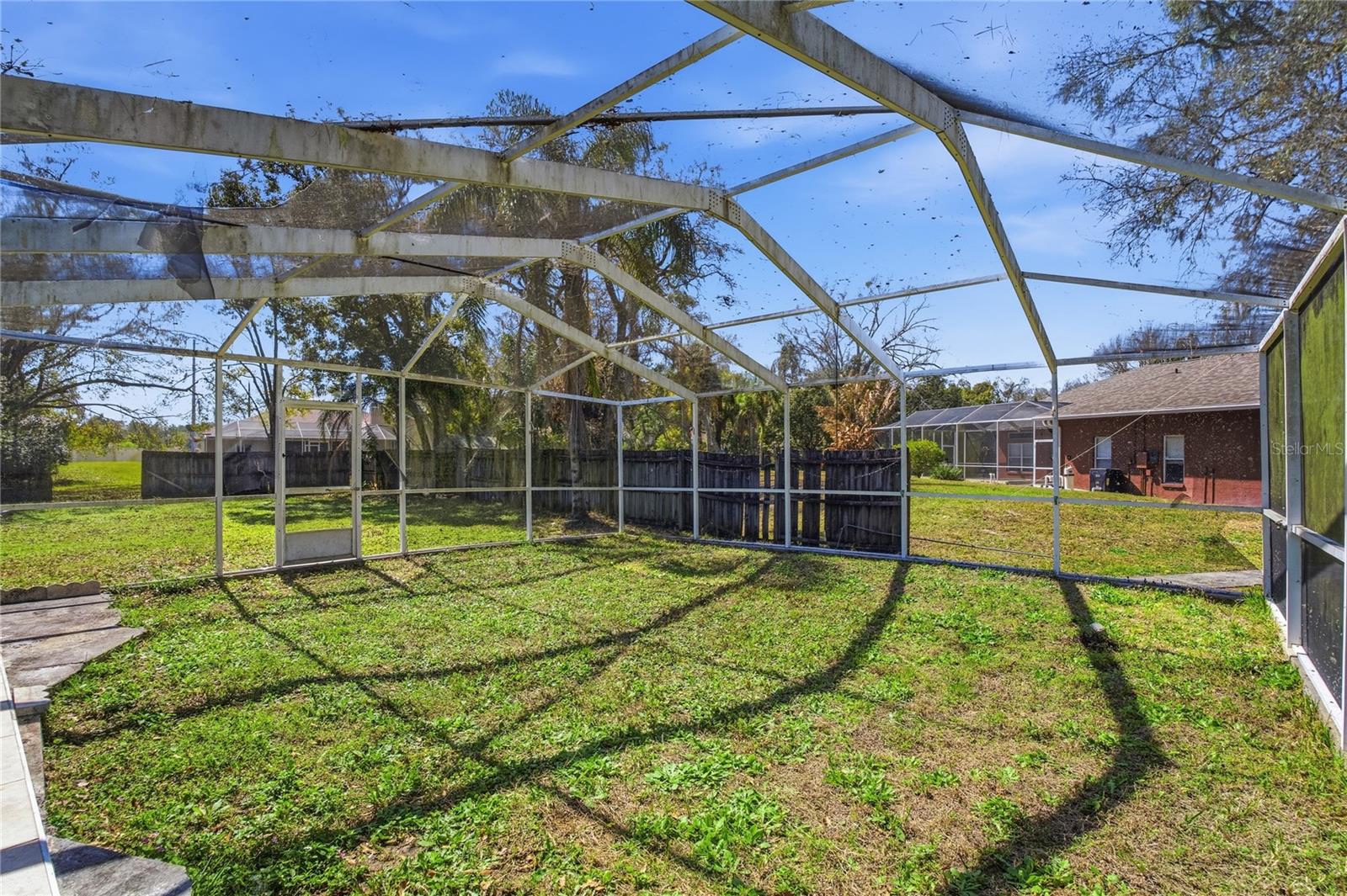 Image 41 of 51 For 20000 Harvie Lane