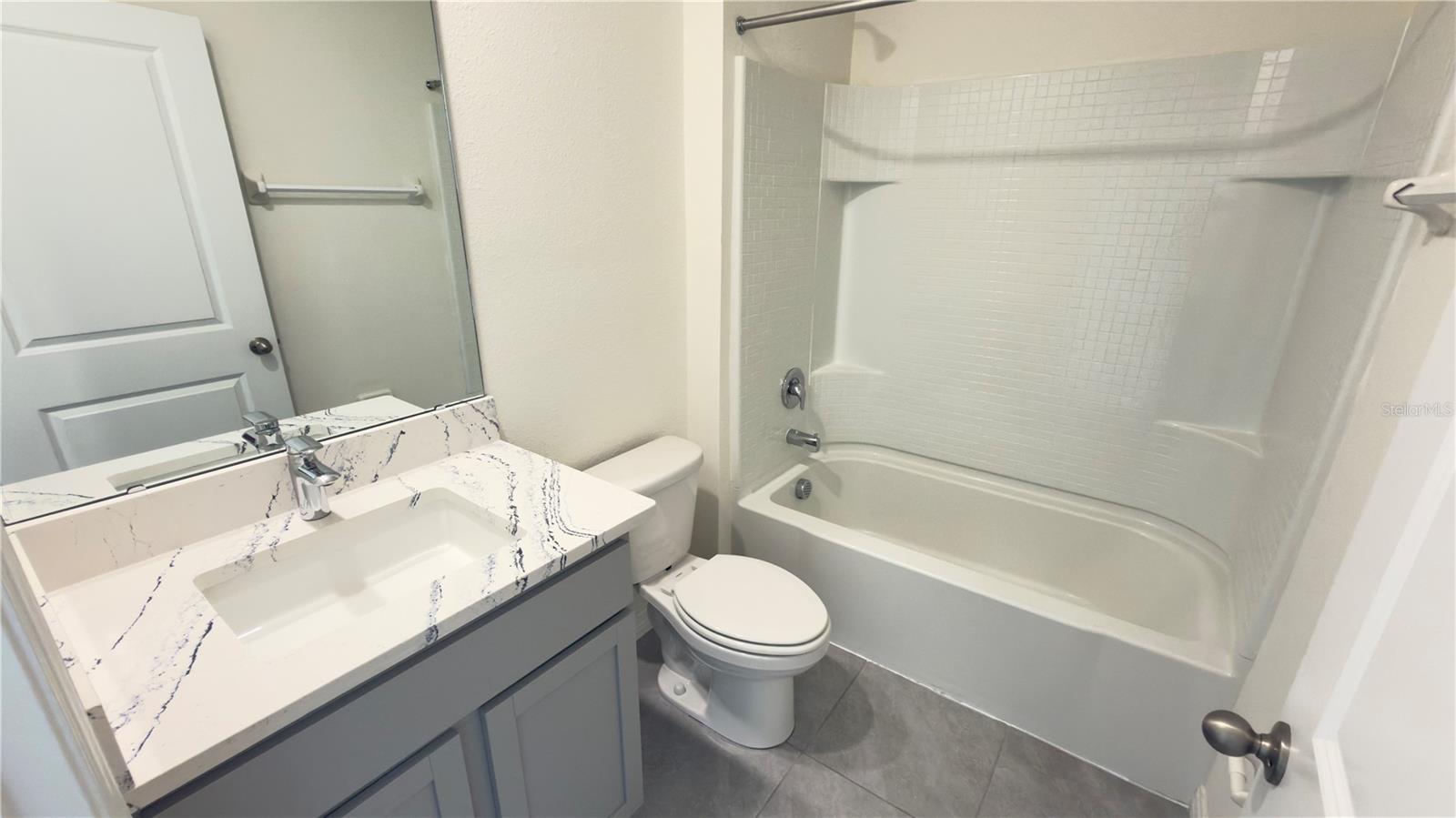 Image 29 of 35 For 33333 Field Maple Loop