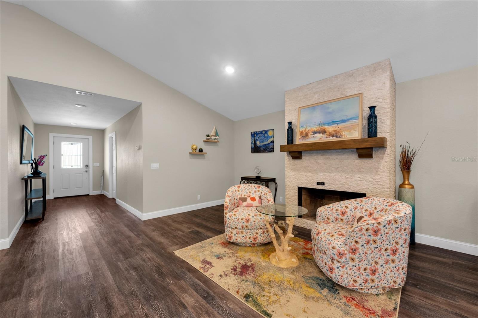 Image 12 of 93 For 9901 Bay Drive