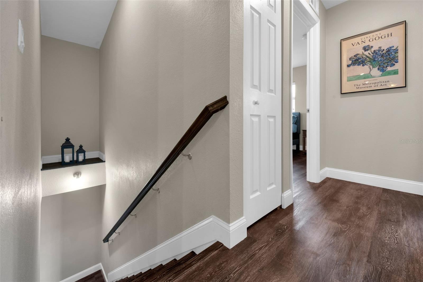 Image 21 of 93 For 9901 Bay Drive